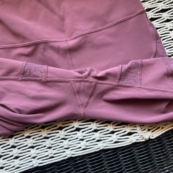 Lululemon Mauve Lace Leggings - Picture 2 of 5